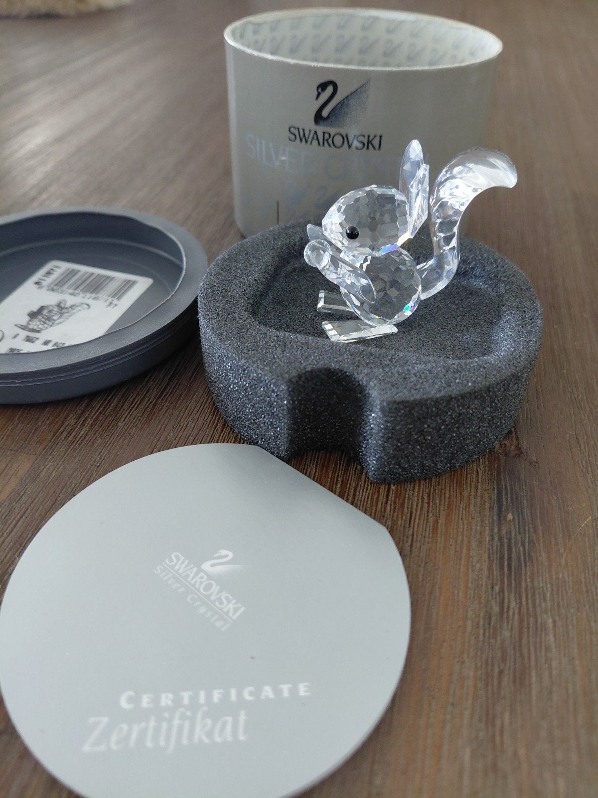 Swarovski eekhoorn originele verpakking certificaat, Ophalen of Verzenden, Zo goed als nieuw, Figuurtje