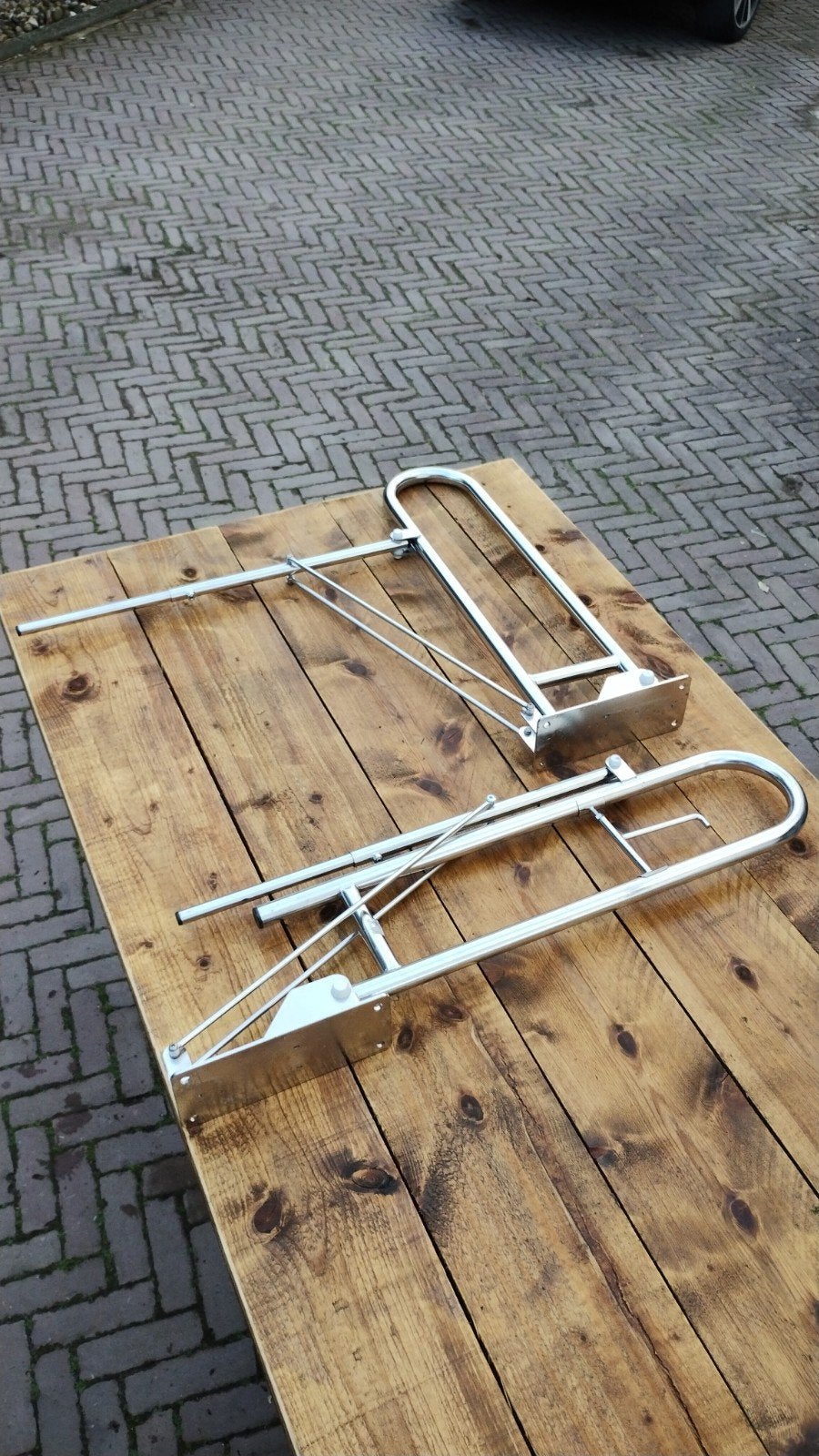 Set van 2 opklapbare steunbeugels voor sanitair, Ophalen, Zo goed als nieuw, Rvs, Overige typen