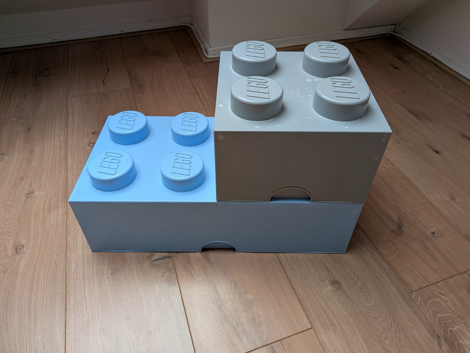 2 LEGO opbergbakken: kleine en grote variant, Ophalen