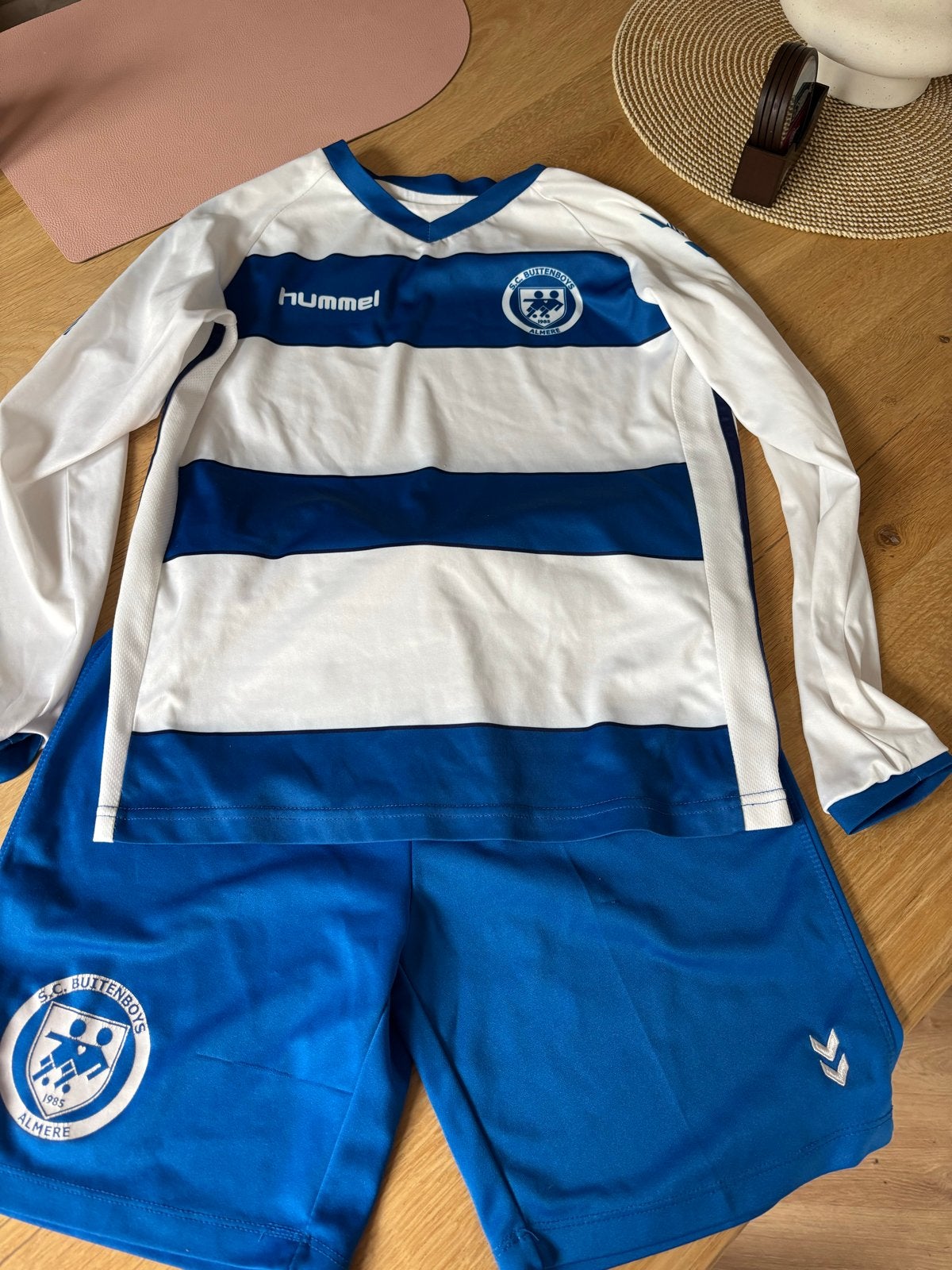 Buitenboys tenue (shirt maat 152, broekje maat 164), Ophalen, Gebruikt, Set