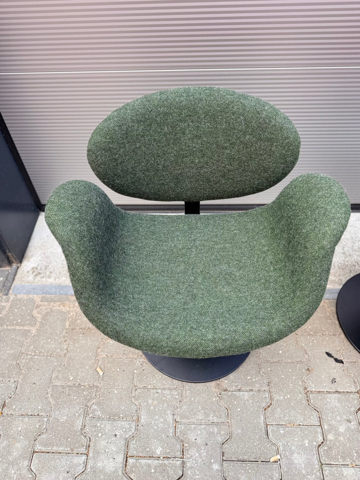 Artifort Little Tulip stoel F163 - Pierre Paulin, Huis en Inrichting, Stoelen, Ophalen, Luxe design, Twee, Nieuw
