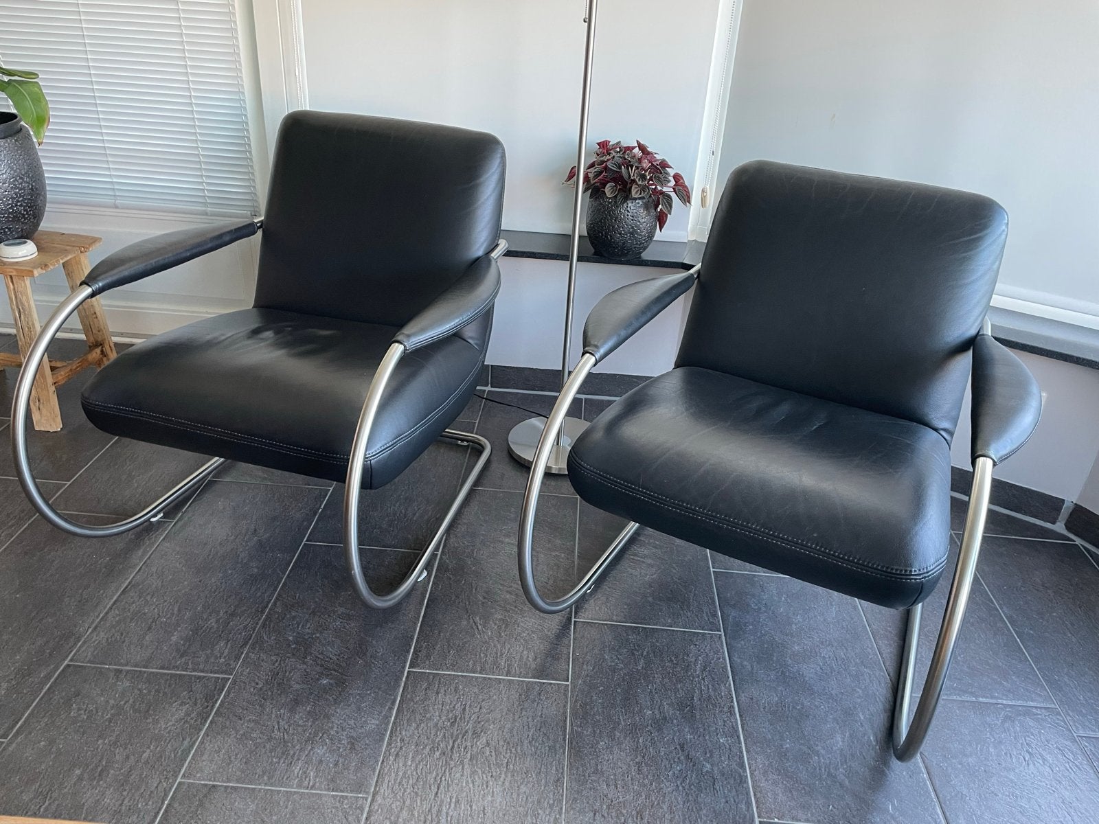 Koinor djingle design fauteuil zwart, fijn leder, Ophalen, Twee, Zwart, Leer