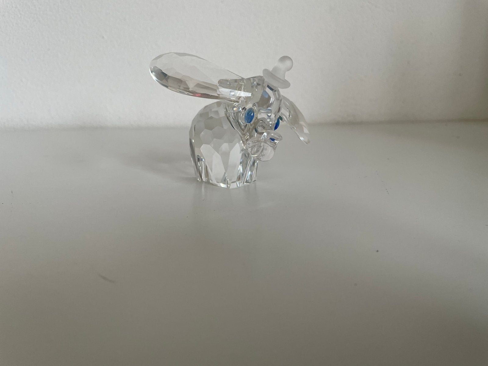 Swarovski Dombo Figuur - Disney Collectie, Verzamelen, Ophalen of Verzenden, Zo goed als nieuw, Figuurtje