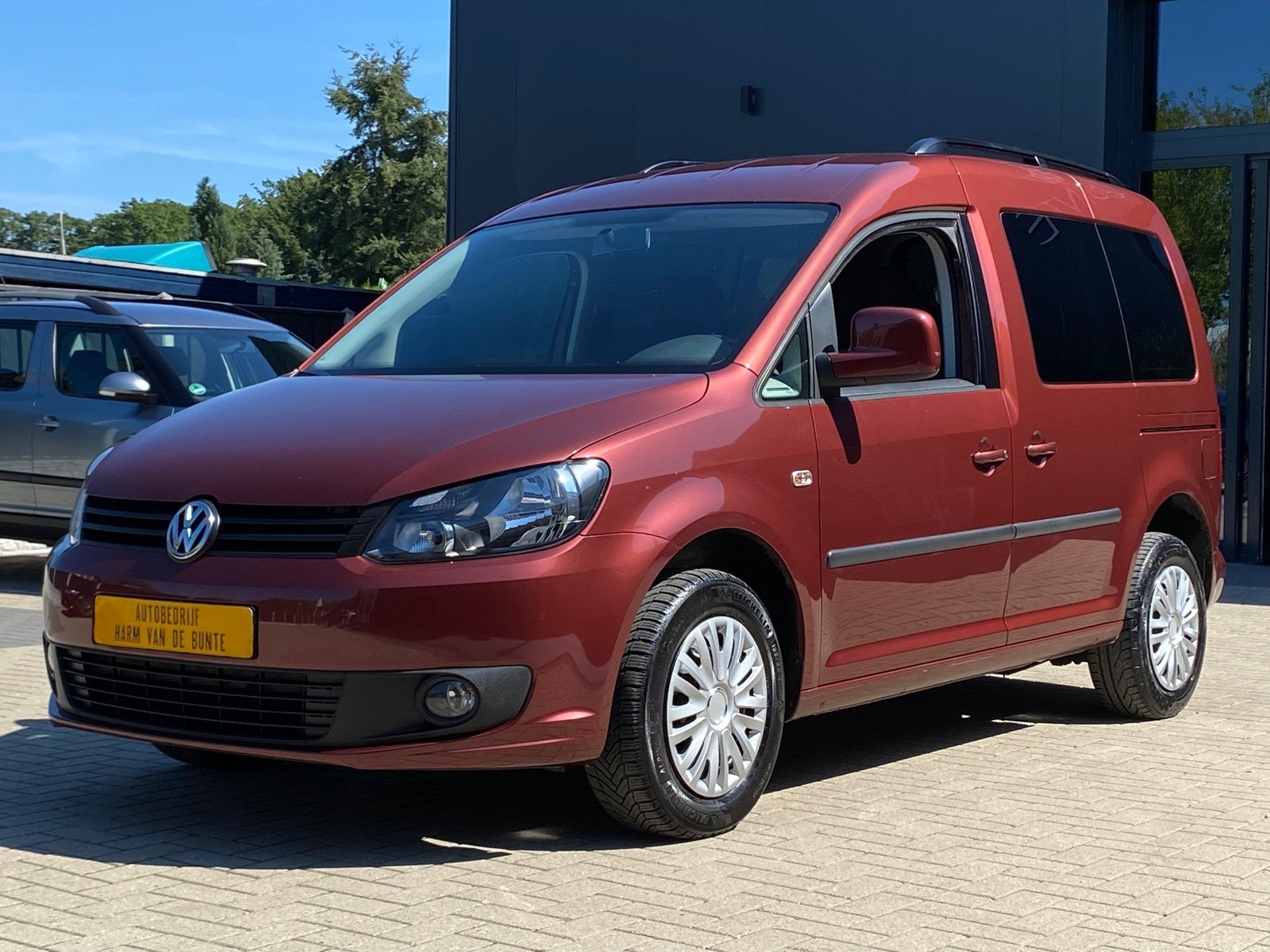 Volkswagen Caddy Combi Life 1.2 TSI NIEUWSTAAT CRUISE PDC AI, Voorwielaandrijving, Parkeersensor, Stof, Gebruikt