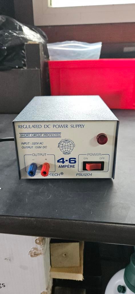 Acculader 6 Ampere, Hobby en Vrije tijd, Elektronica-componenten, Gebruikt, Ophalen