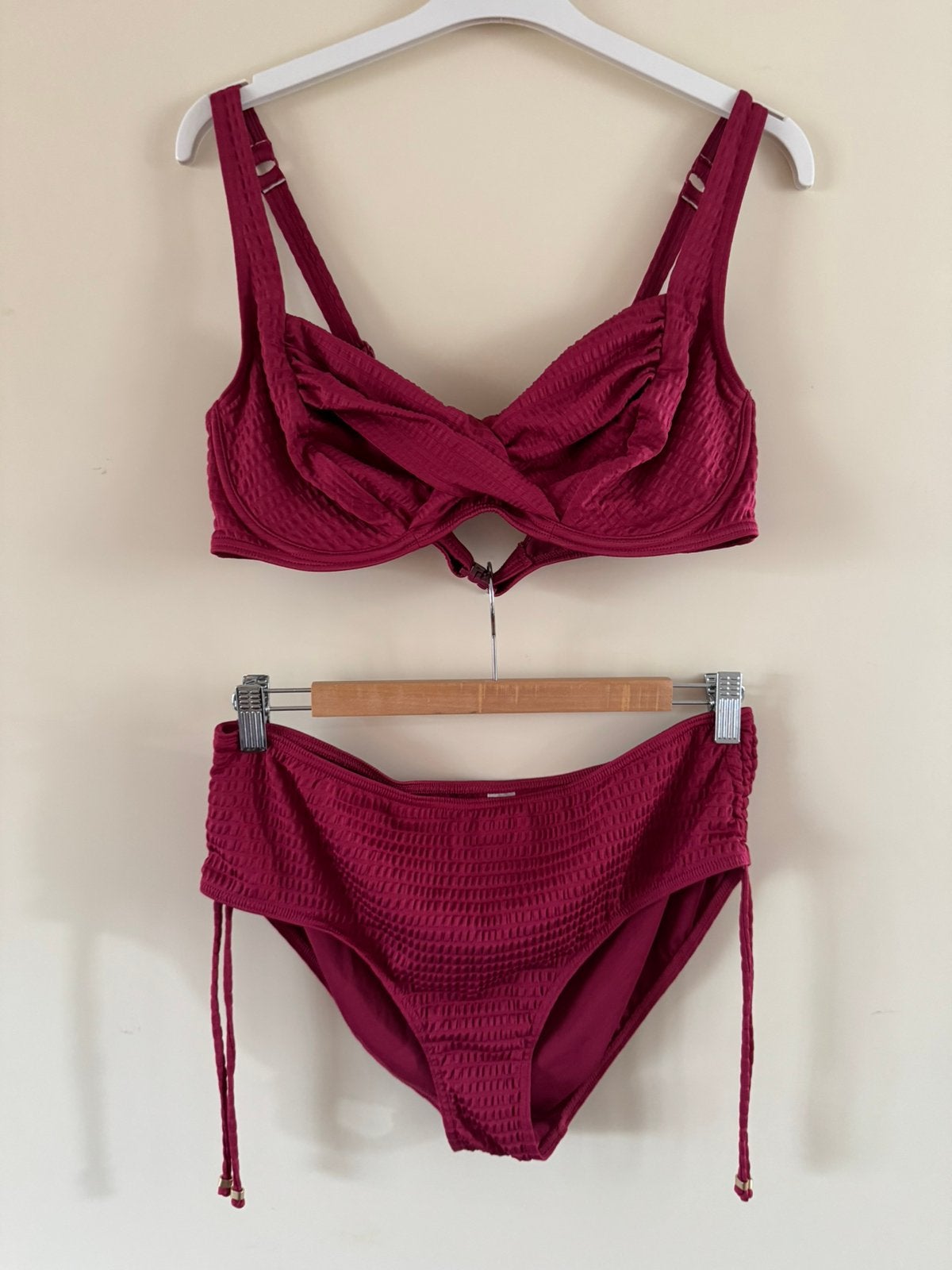Triumph bikini, Kleding | Dames, Badmode en Zwemkleding, Zo goed als nieuw, Bikini, Roze, Ophalen of Verzenden