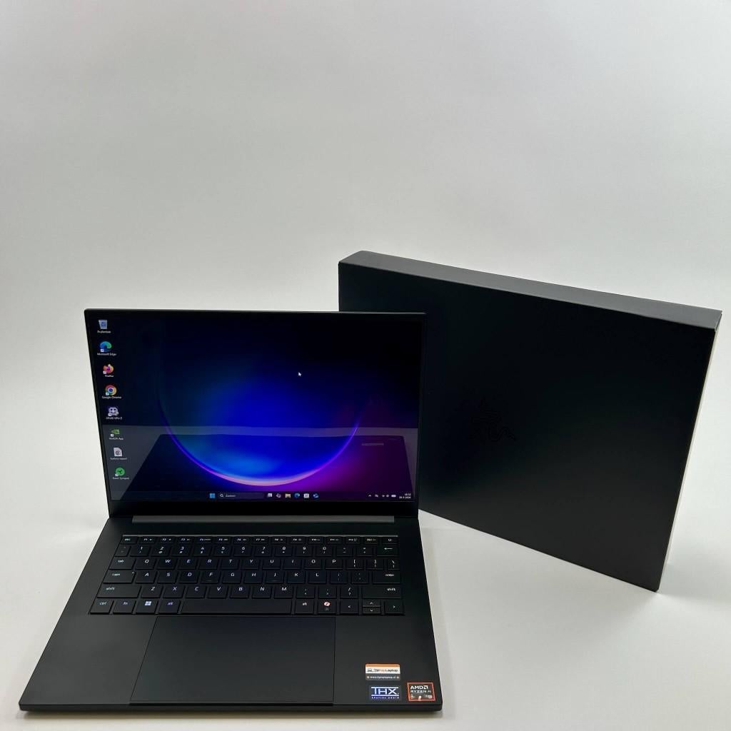 Razer Blade 14 – AMD Ryzen AI 9 365 – RTX 5070 – 32GB – 1TB, Computers en Software, Windows Laptops, Met videokaart, 14 inch, Ophalen of Verzenden