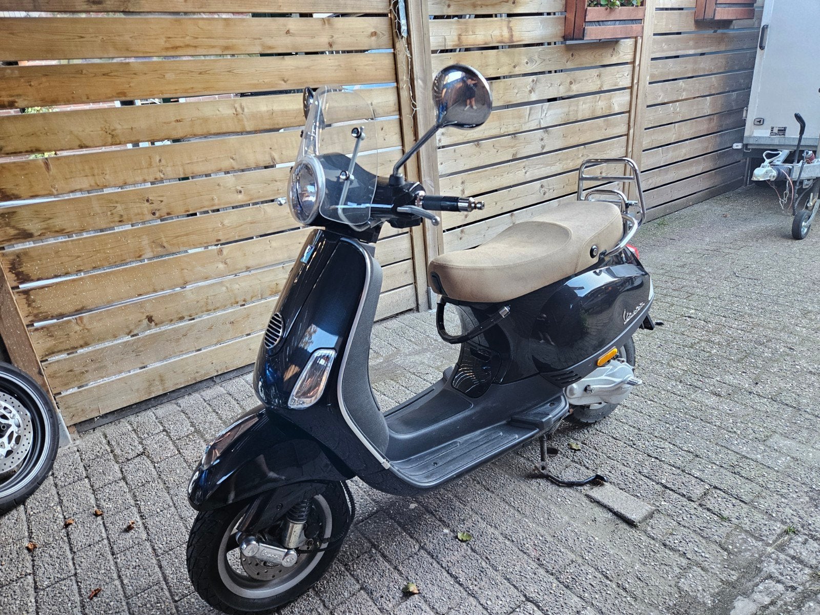 Vespa LX50 Blauw Kenteken - Start en rijdt super!, Ophalen, Gebruikt, 49 cc, Benzine