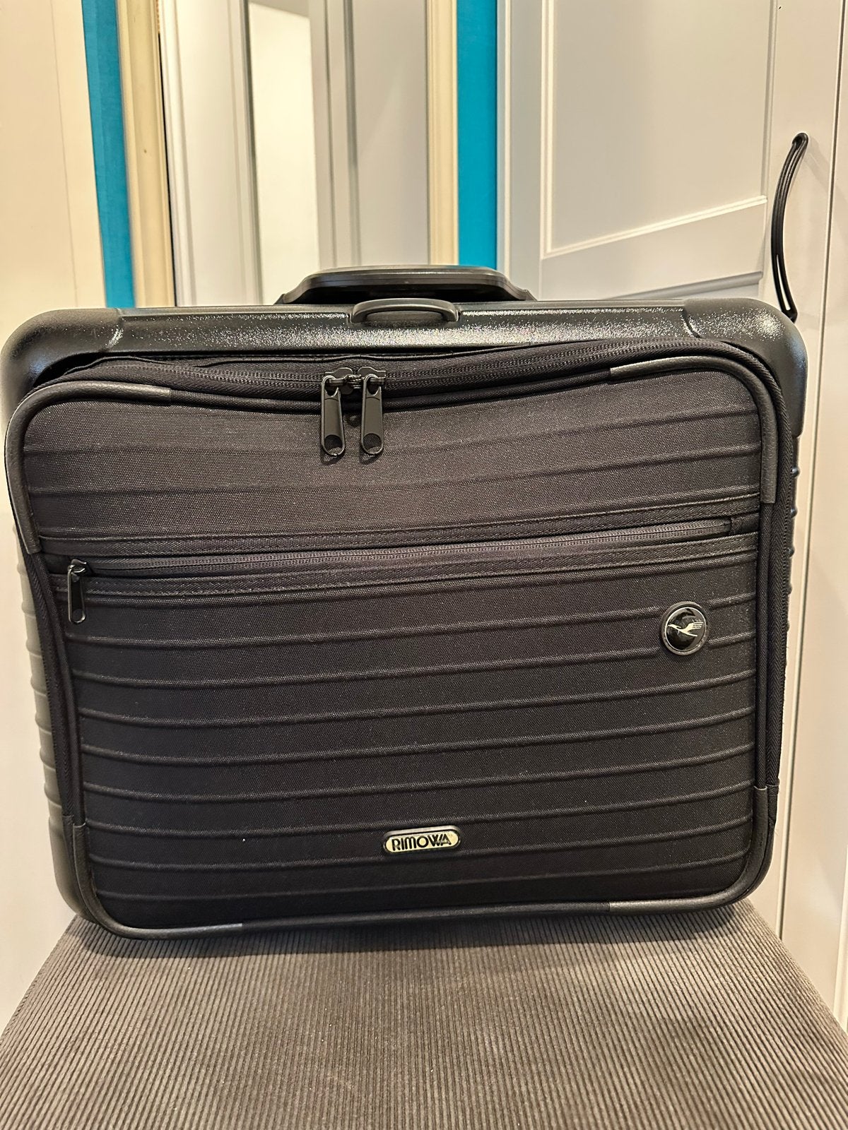 Rimowa Lufthansa Business Trolley - Zwart, Wieltjes, 40 tot 60 cm, Gebruikt, 20 tot 30 cm
