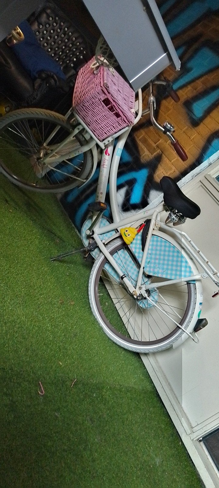 Corina 24 inch meisjesfiets zgan, Ophalen, Zo goed als nieuw, 24 inch, Versnellingen