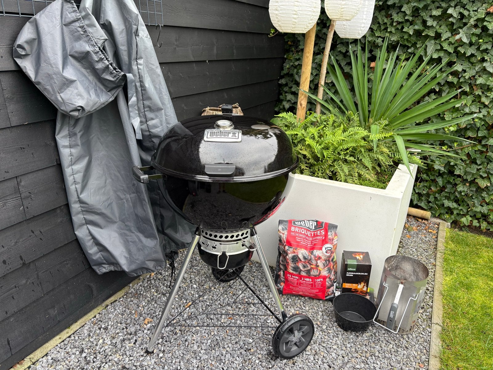 Weber Master-Touch Premium BBQ Ø 57 cm + accessoires, Tuin en Terras, Ophalen, Gebruikt
