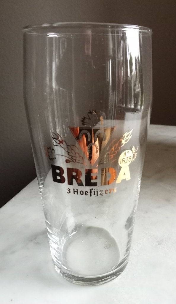 4 Vintage Breda Drie Hoefijzers Bierglazen., Verzamelen, Biermerken, Ophalen of Verzenden, Zo goed als nieuw, Glas of Glazen, Overige merken