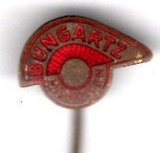 Bungartz München email op zilverkl tractor speldje ( F_006 ), Verzenden, Zo goed als nieuw, Transport, Speldje of Pin