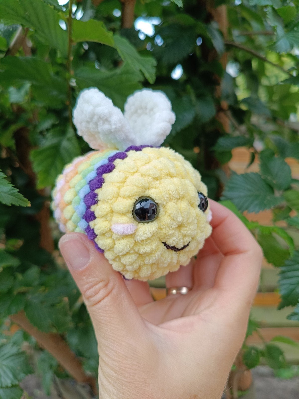 Pluchen Gehaakte Bij Amigurumi,Gehaakte Pluche Regenboogbij, Ophalen of Verzenden, Nieuw, Overige typen