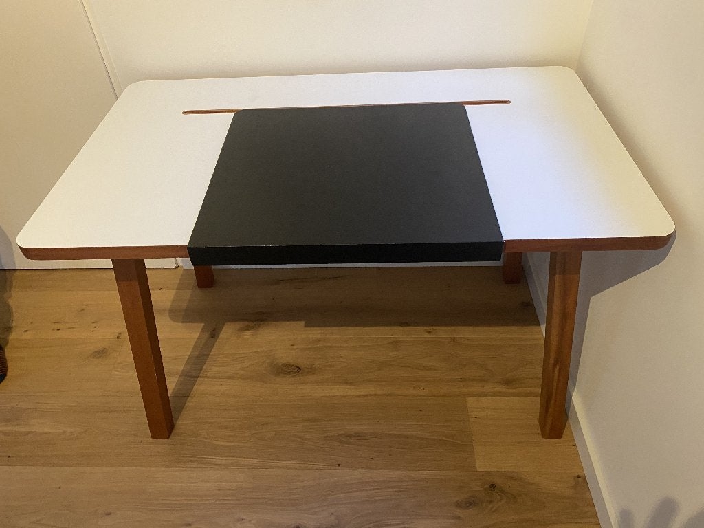 Bluelounge StudioDesk bureau, Ophalen, Gebruikt, 120 cm, Hout