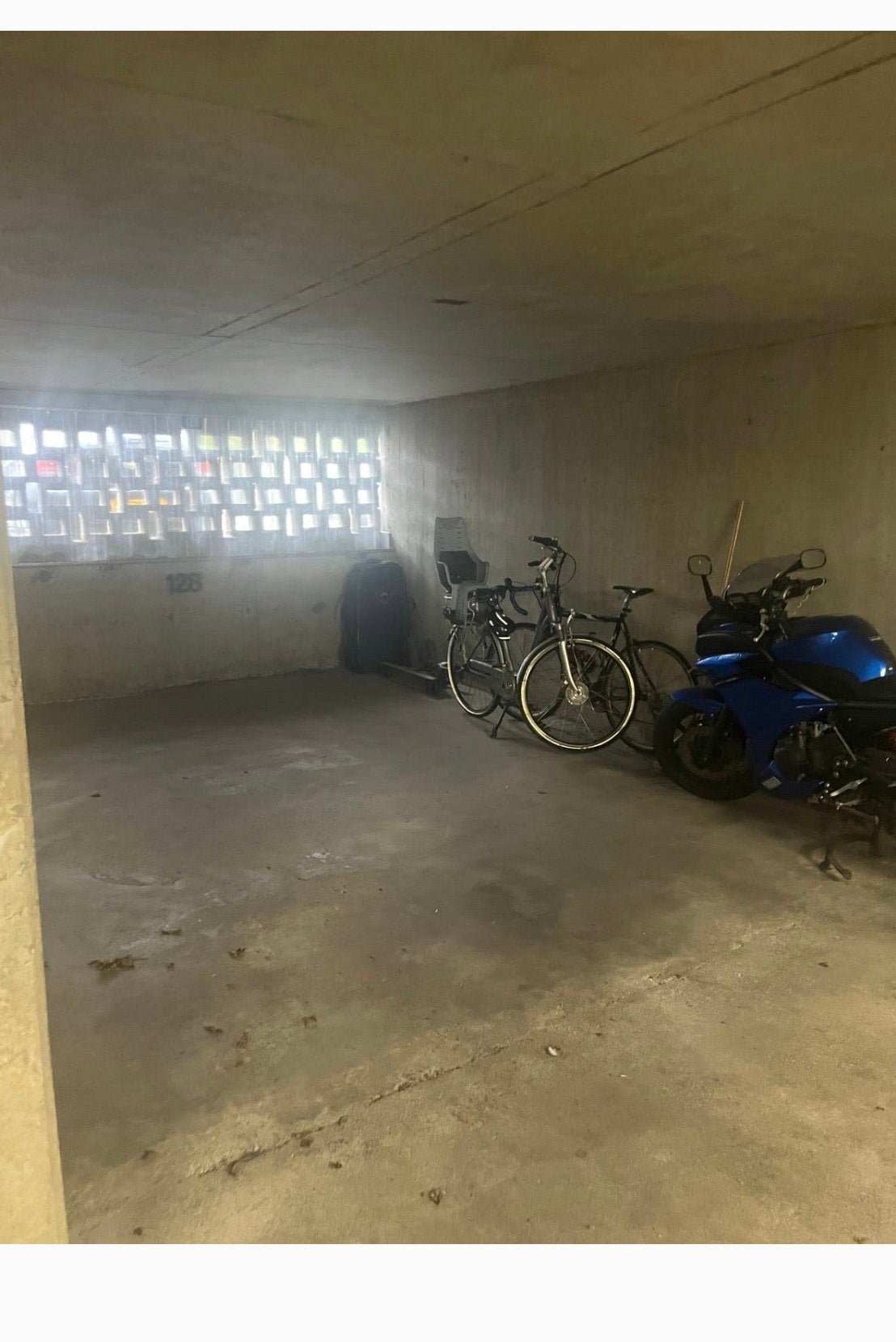 2 plekken voor motor / scooter / bakfiets stalling, Ophalen, Nieuw