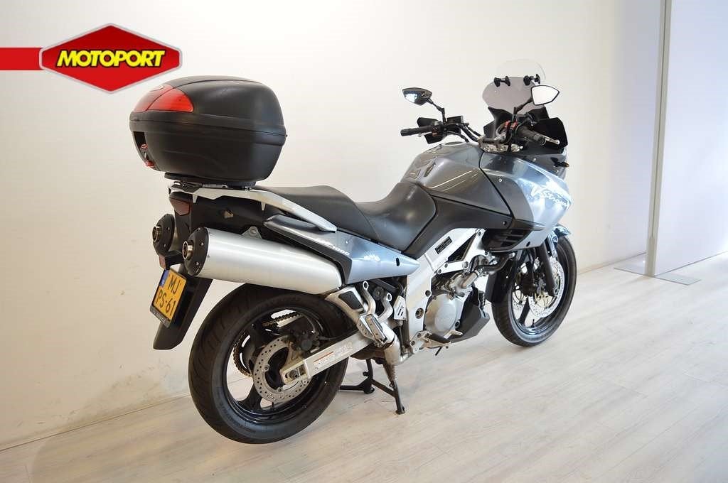 Suzuki DL 1000 V-STROM (bj 2003), Lange Dreef 12
4131NH  Vianen, NL, Suzuki, Klantenservice@suzuki.nl, Toermotor