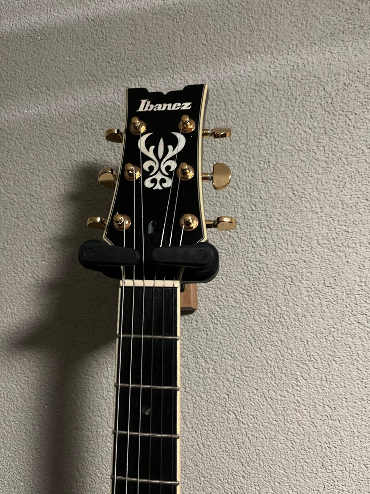Foto 4 van Ibanez AMH90-BK Semi-Hollow Body Elektrische Gitaar