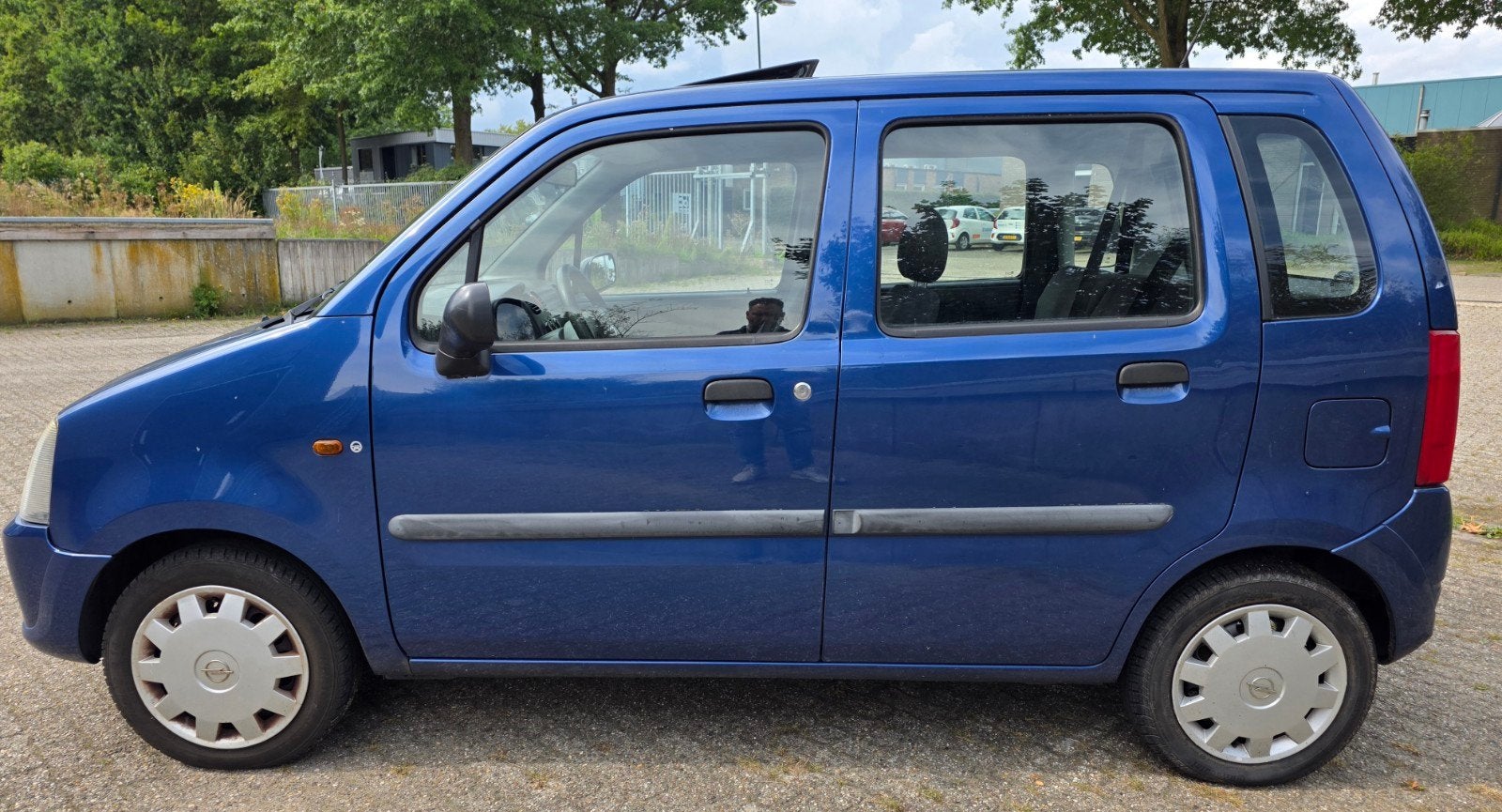 Opel Agila 1.2 I 16V **NIEUWE APK**, Auto's, Voorwielaandrijving, 74 pk, Blauw, Origineel Nederlands