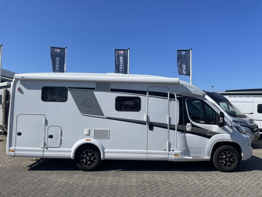 Caravans And Camping Knaus