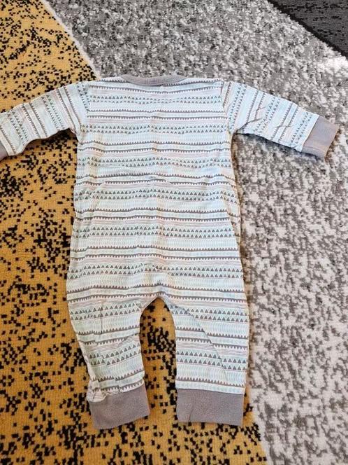 Blauw grijs boxpakje met driehoekjes Maat 68 h3, Kinderen en Baby's, Zeeman, Jongetje of Meisje, Onbekend, Ophalen of Verzenden