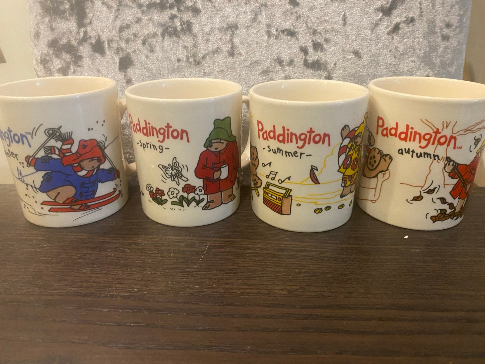 Paddington Bear bekers - 4 jaargetijden set, Ophalen of Verzenden, Steen/keramiek, Meerkleurig, Overige merken