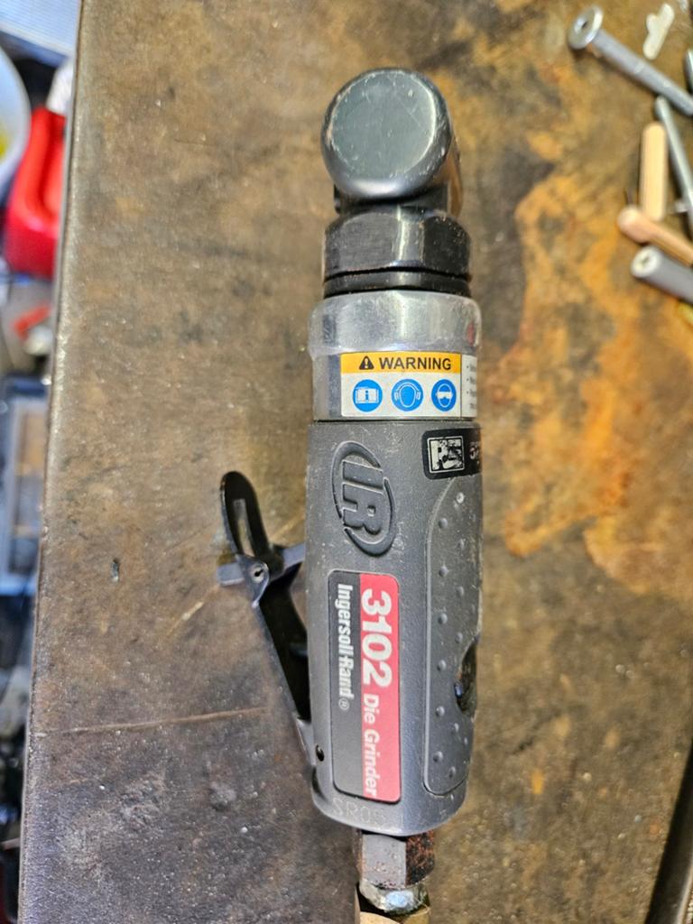 Ingersoll die grinder 3102, Minder dan 25 liter, Ophalen of Verzenden, Gebruikt, Minder dan 200 liter/min