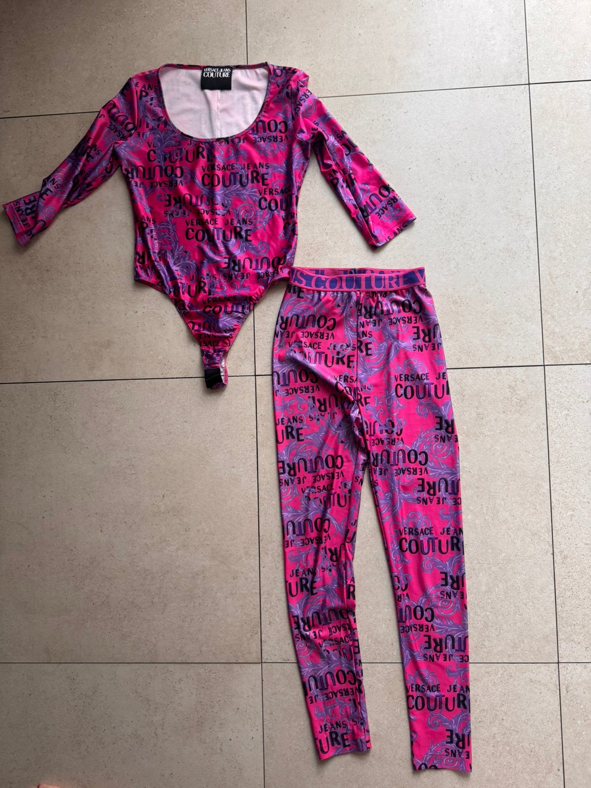 Versace set legging met body maat s als nieuw, Kleding | Dames, Ophalen of Verzenden, Zo goed als nieuw, Maat 36 (S)