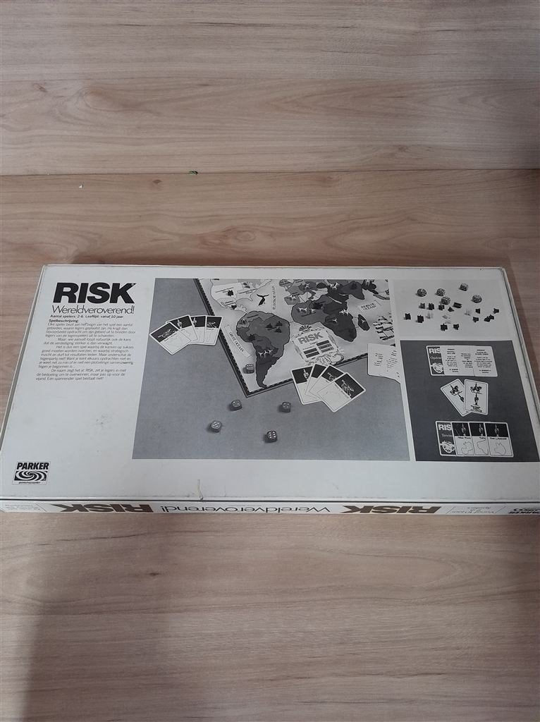 Risk Witte doos - parker - s5074, Hobby en Vrije tijd, Gezelschapsspellen | Bordspellen, Verzenden, Zo goed als nieuw