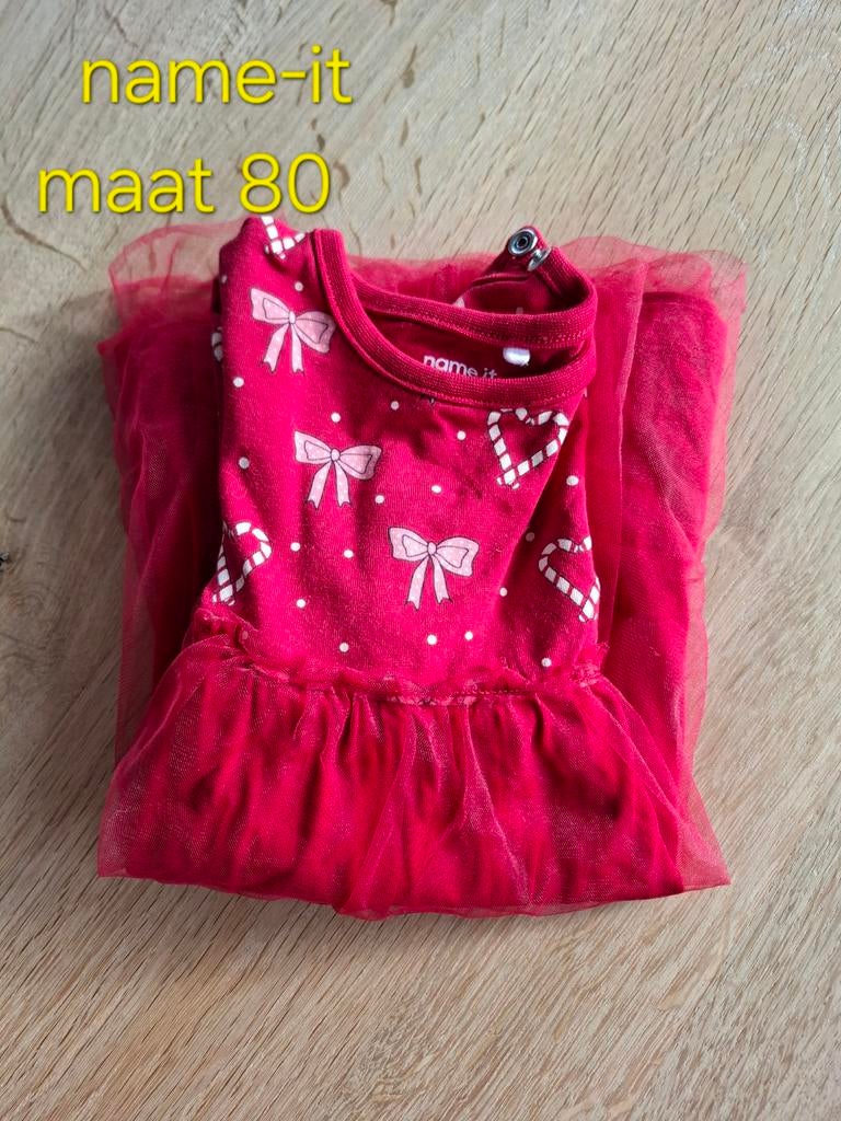 Nieuwe rode jurk name it 80, Kinderen en Baby's, Babykleding | Maat 80, Ophalen of Verzenden, Zo goed als nieuw, Meisje, Jurkje of Rokje