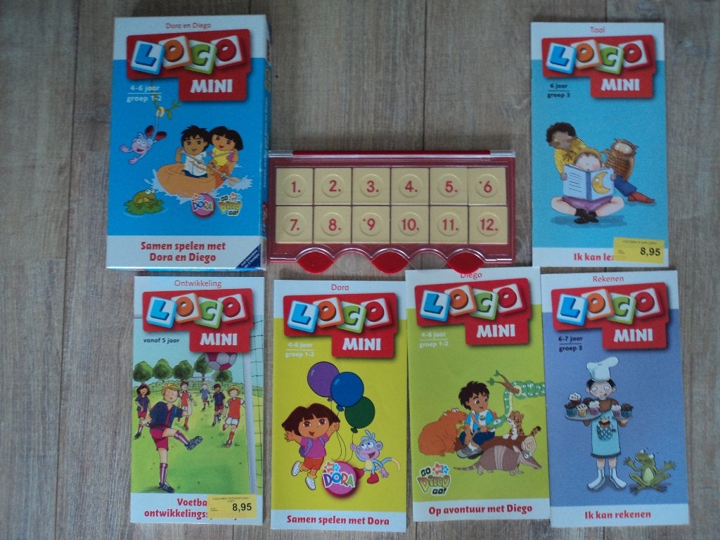 Mini Loco 5 boekjes als NIEUW Samenspelen met Dora en Diego, Ophalen of Verzenden, Zo goed als nieuw, Taal en Lezen