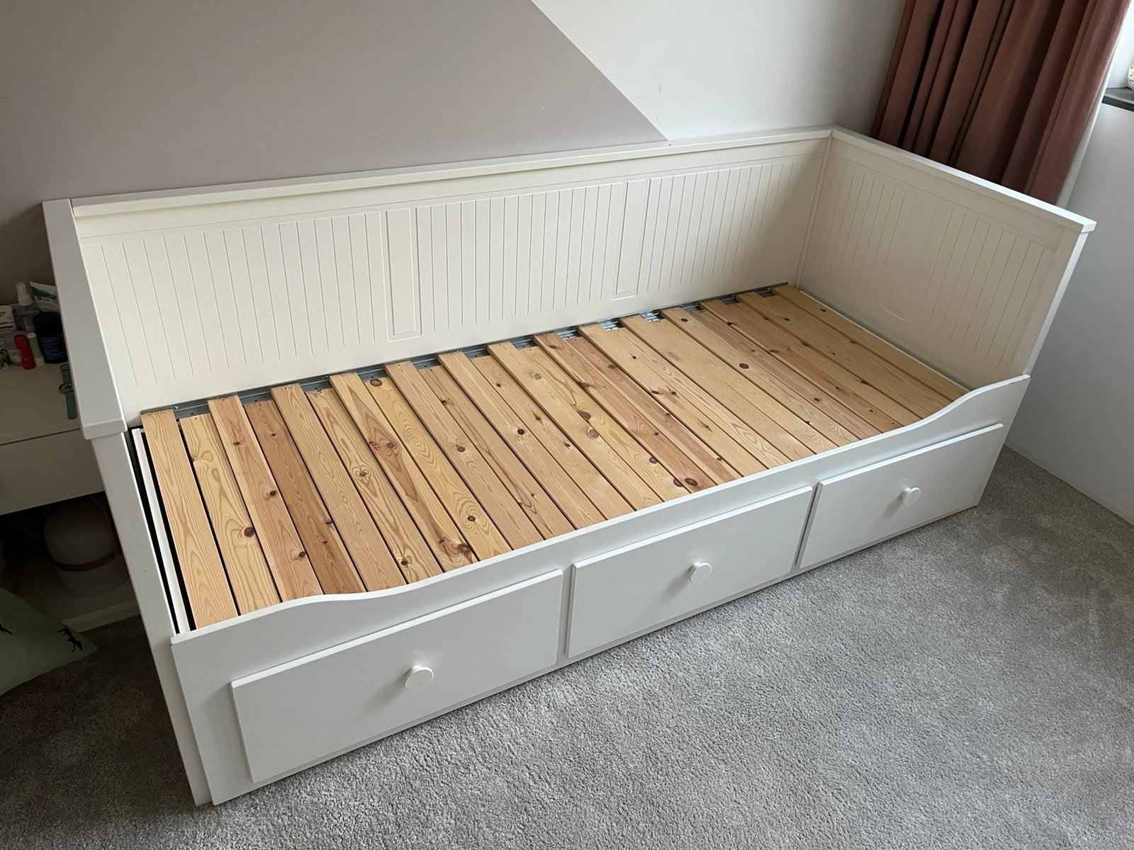 IKEA Hemnes Bedbank Uitschuifbed met 3 Lades Wit, Huis en Inrichting, Slaapkamer | Bedden, Ophalen, Gebruikt, Wit, Tweepersoons