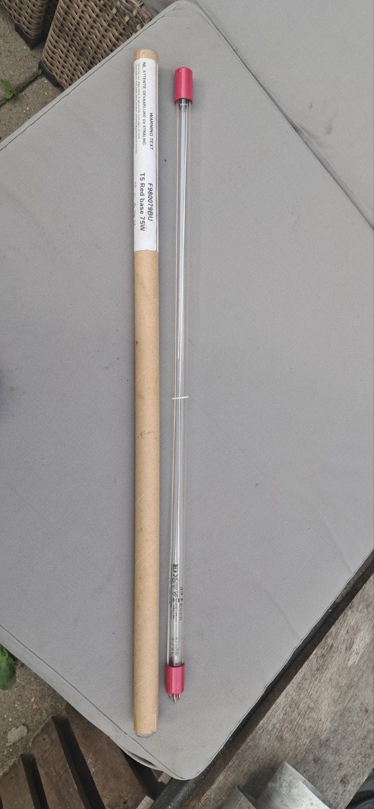 Nieuwe UV lamp 75W voor vijver - T5 Red base, Ophalen, Nieuw, Vijverfilter