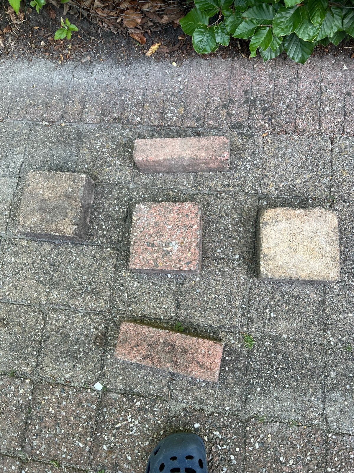Gratis gebruikte  terrastegels/klinkers  (14X14), Ophalen, Gebruikt, 10 m² of meer, Beton