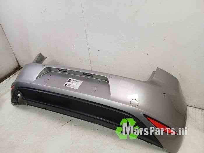 Achterbumper van een Volkswagen Golf (LB7W), Gebruikt, -, Volkswagen, -