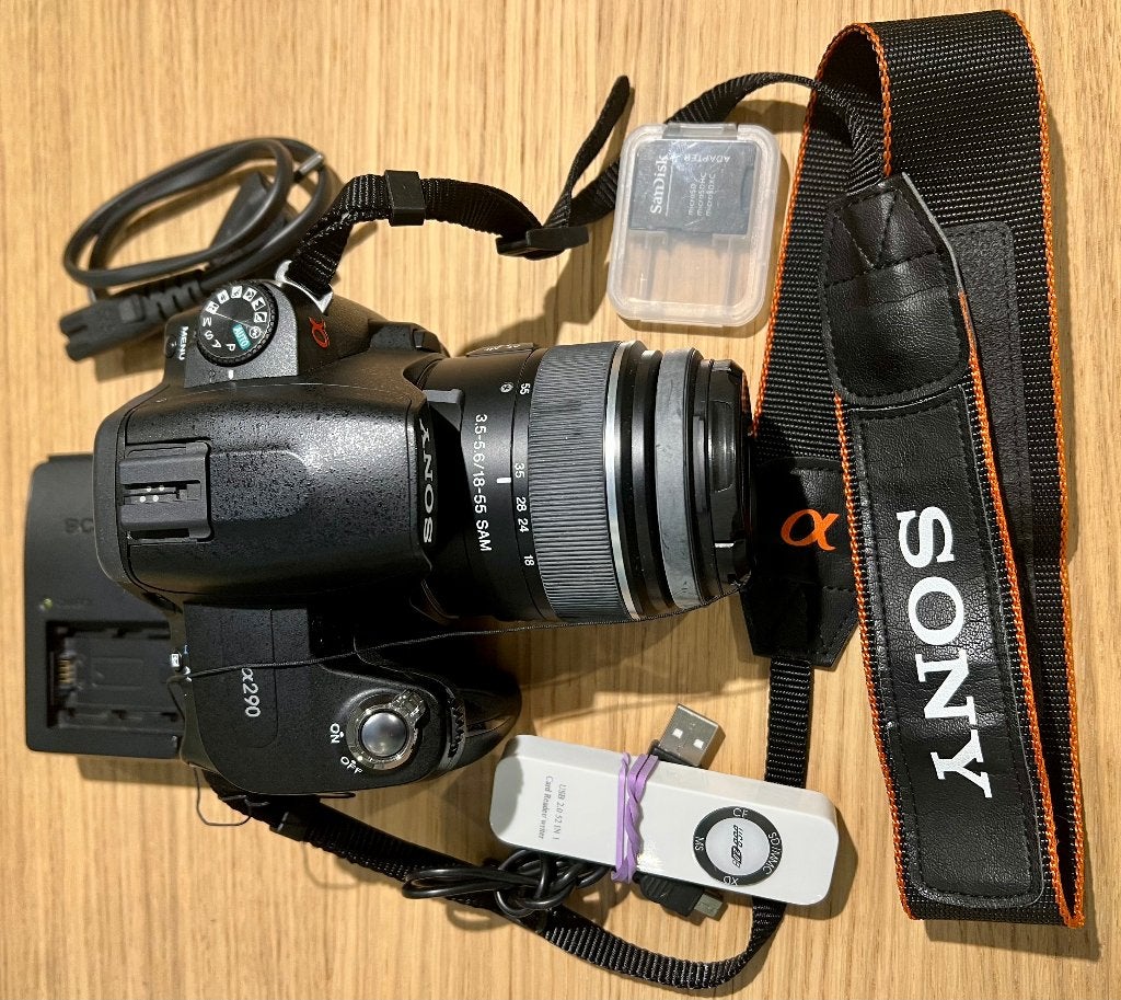 Sony Alpha 290 (DSLR-A290) spiegelreflexcamera 18-55mm Lens, Spiegelreflex, Zo goed als nieuw, Sony, Accu