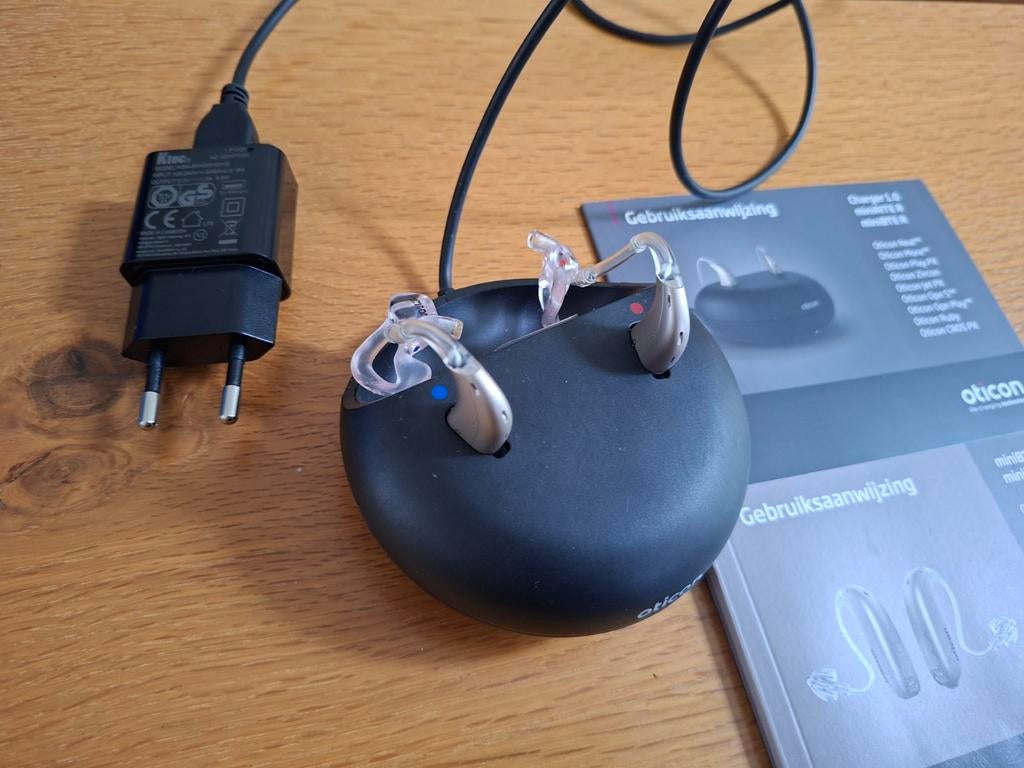 Oticon Zircon1 miniBTEgehoorapparaat voor heel slechthorende, Ophalen of Verzenden, Zo goed als nieuw