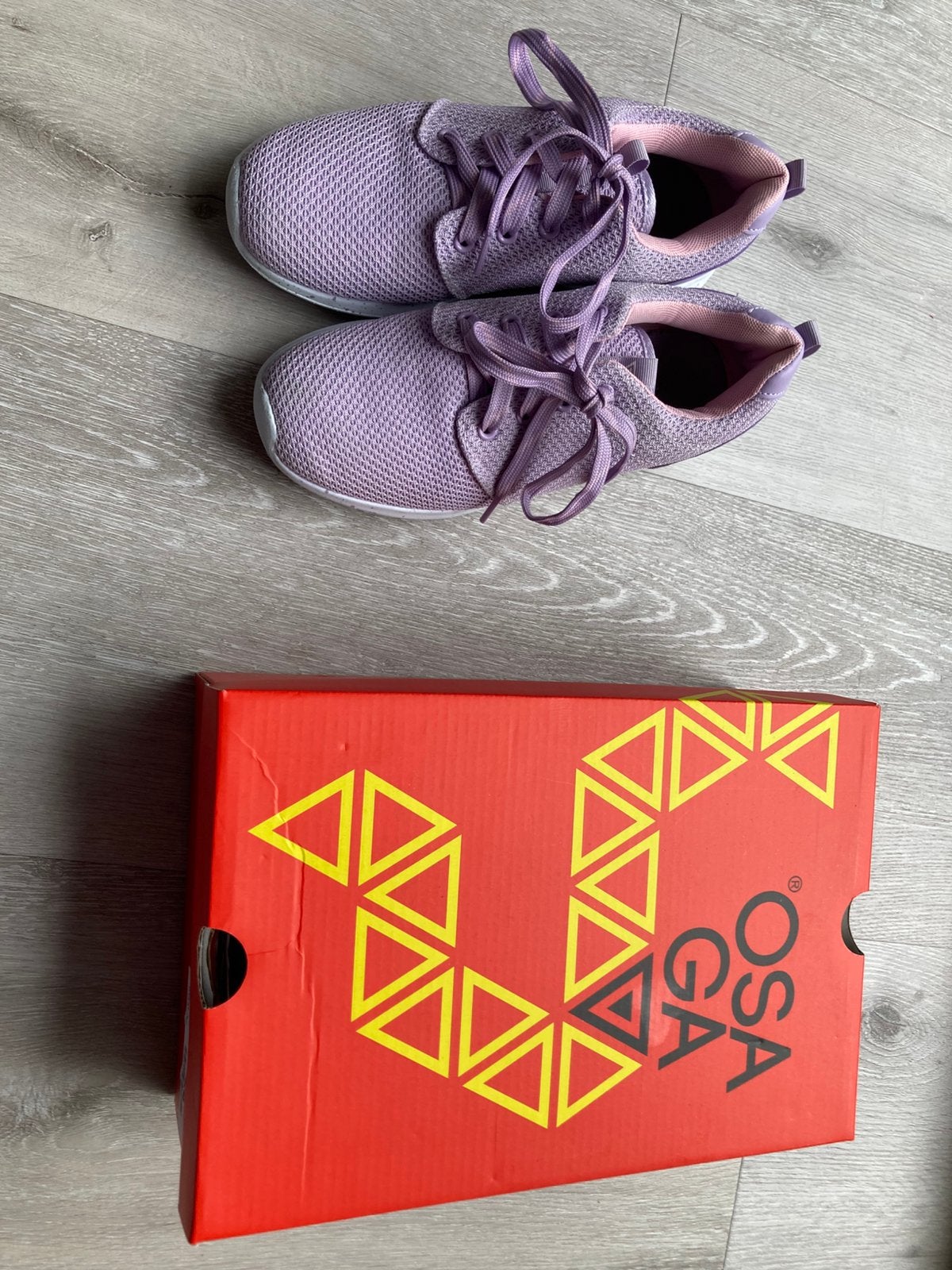 Osaga gym/ sport schoenen maat 36, Schoentjes, Jongetje of Meisje, Ophalen of Verzenden, Zo goed als nieuw
