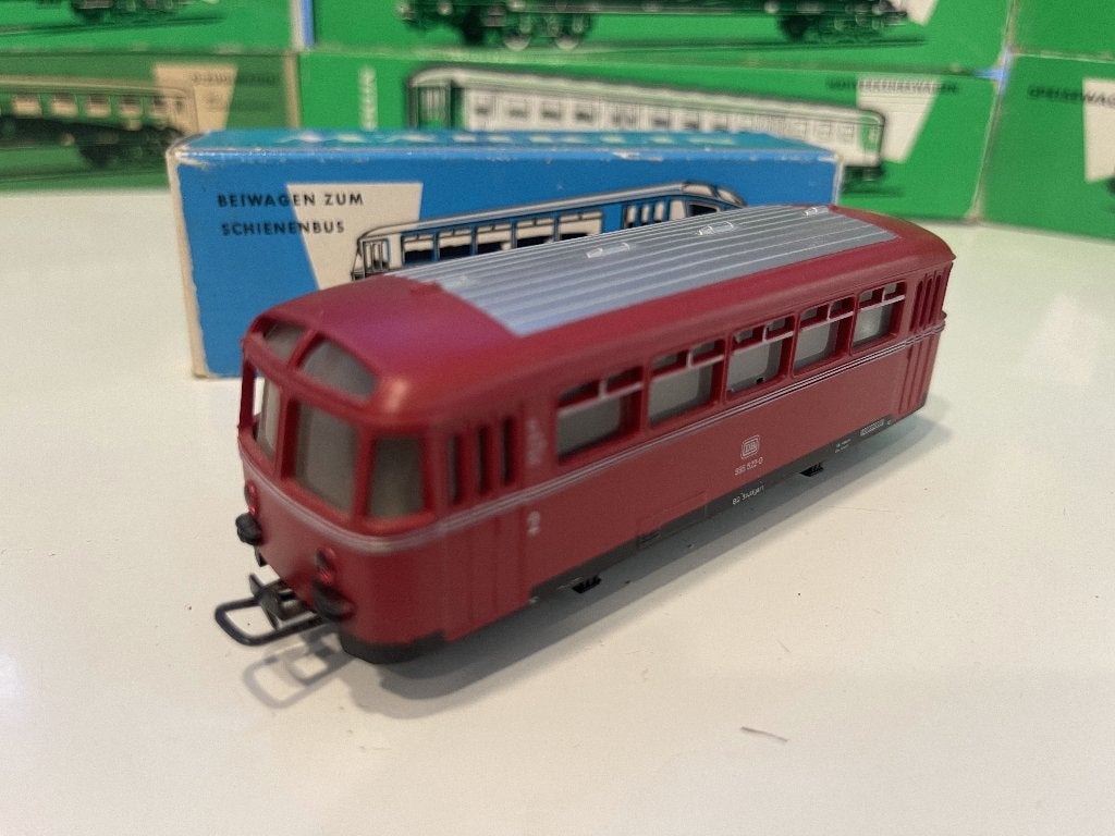 Märklin 4018 DB Duitsland aanhanger voor railbus Klasse 995, Hobby en Vrije tijd, Wisselstroom, Gebruikt, Wagon, Ophalen of Verzenden