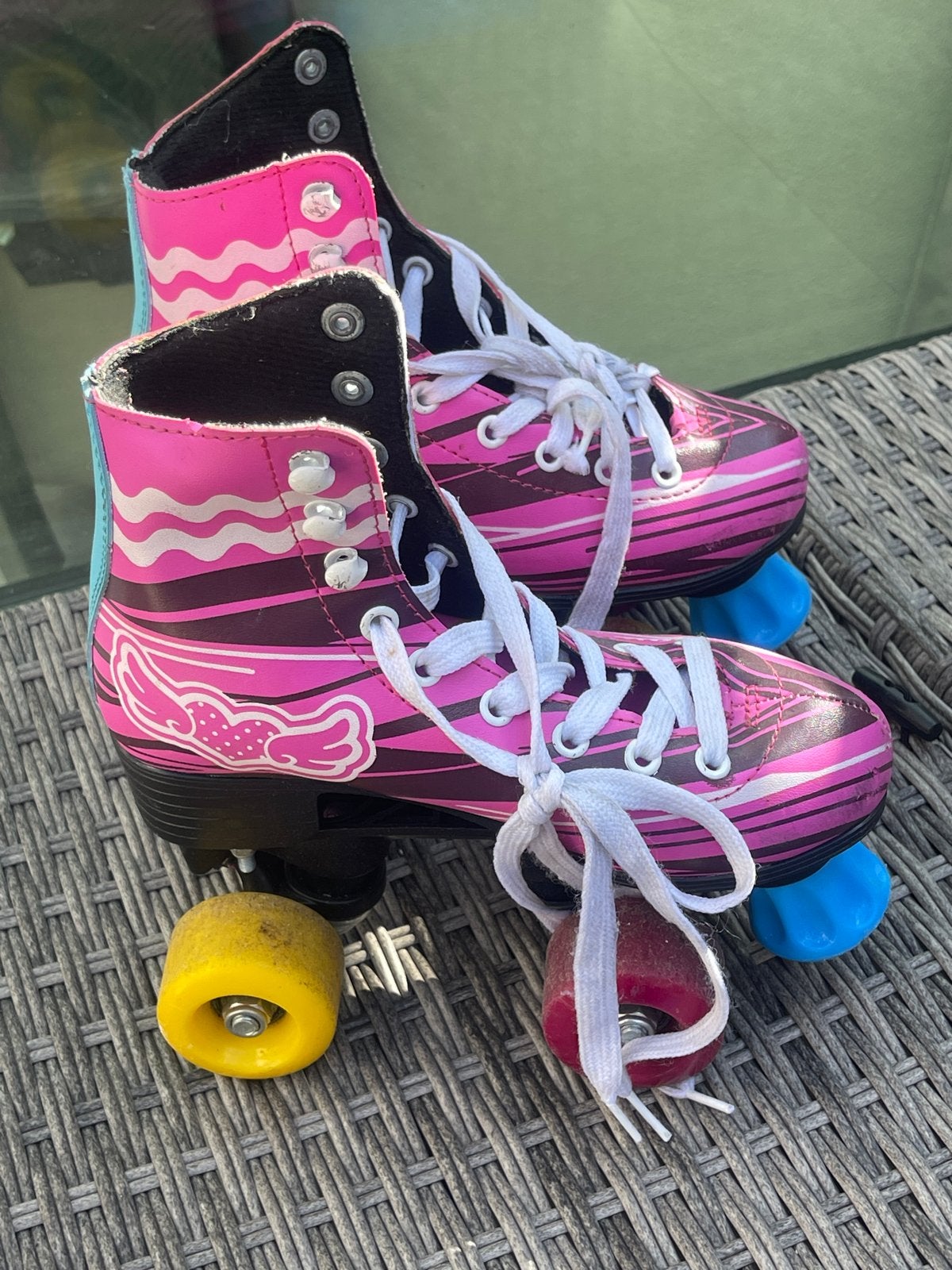 Roze Roller Skates Maat 33 - Zo goed als nieuw, Ophalen of Verzenden, Zo goed als nieuw, Kinderen