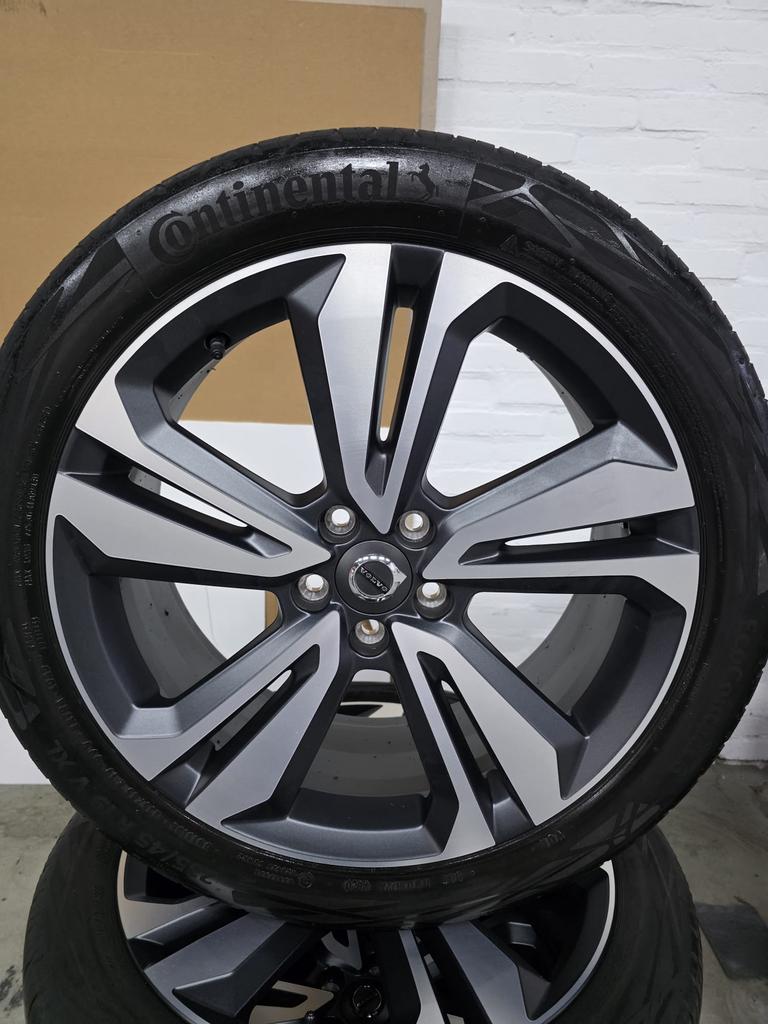 Orig. 19 inch Volvo V60 Cross Country velgen A- Merkbanden, Gebruikt, Banden en Velgen, 235 mm, Personenwagen