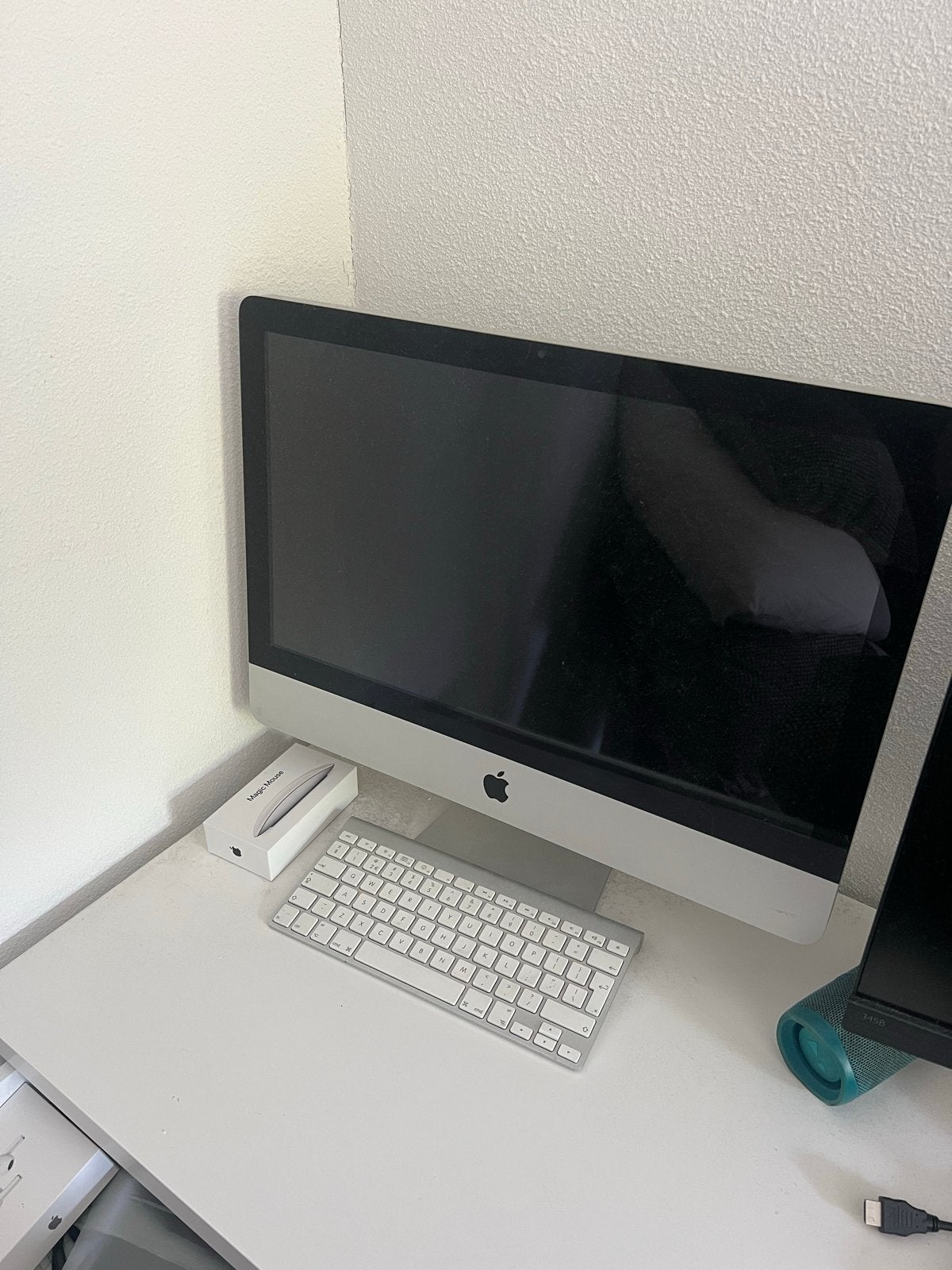 iMac (21.5-inch, Late 2009) - 3.06 GHz Intel Core 2 Duo, Computers en Software, Apple Desktops, Ophalen, IMac, Zo goed als nieuw