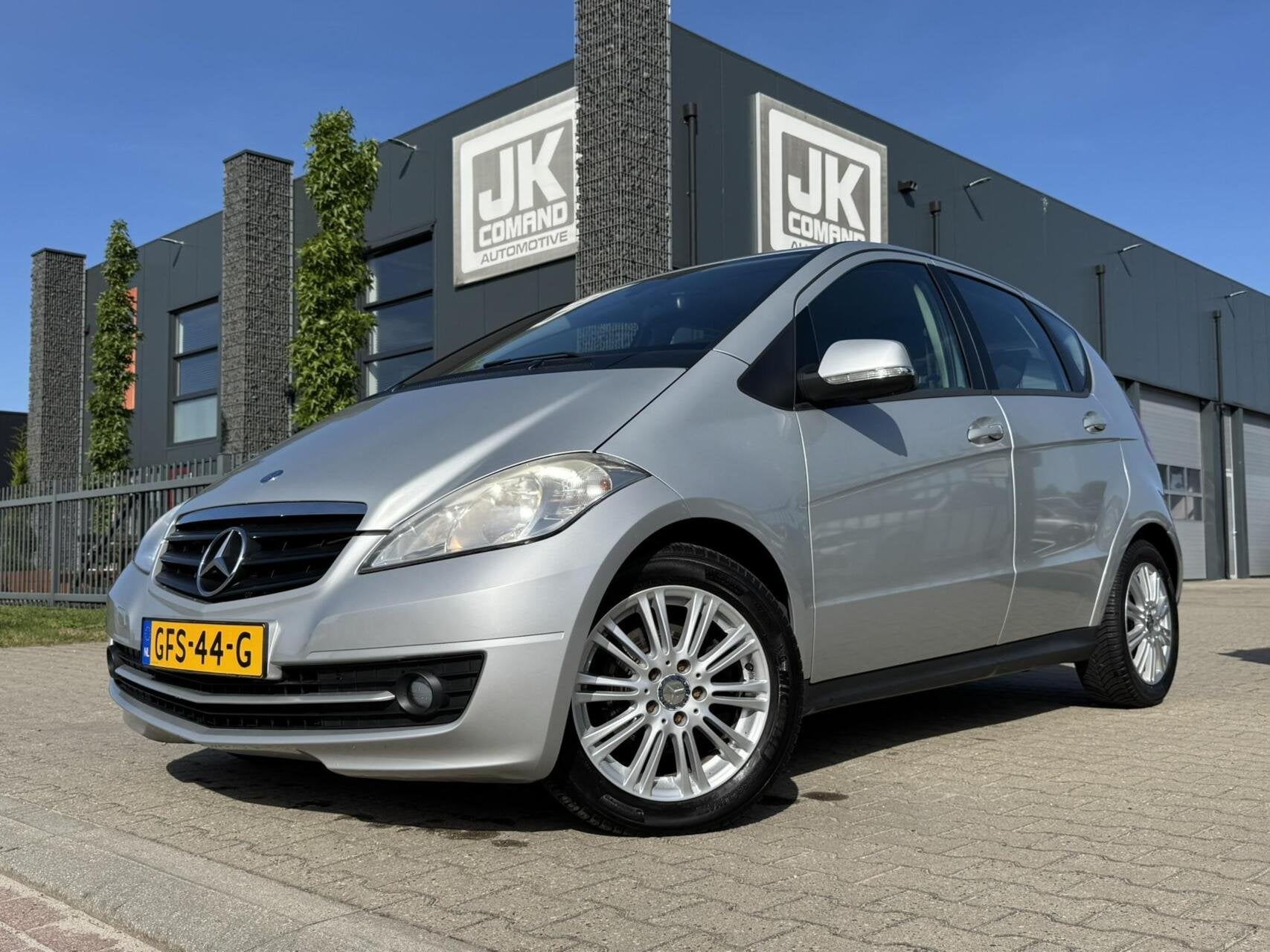 Mercedes A-klasse 160 Avantgarde | Cruise | Stoelverwarming, Stof, Zwart, 14 km/l, 1000 kg