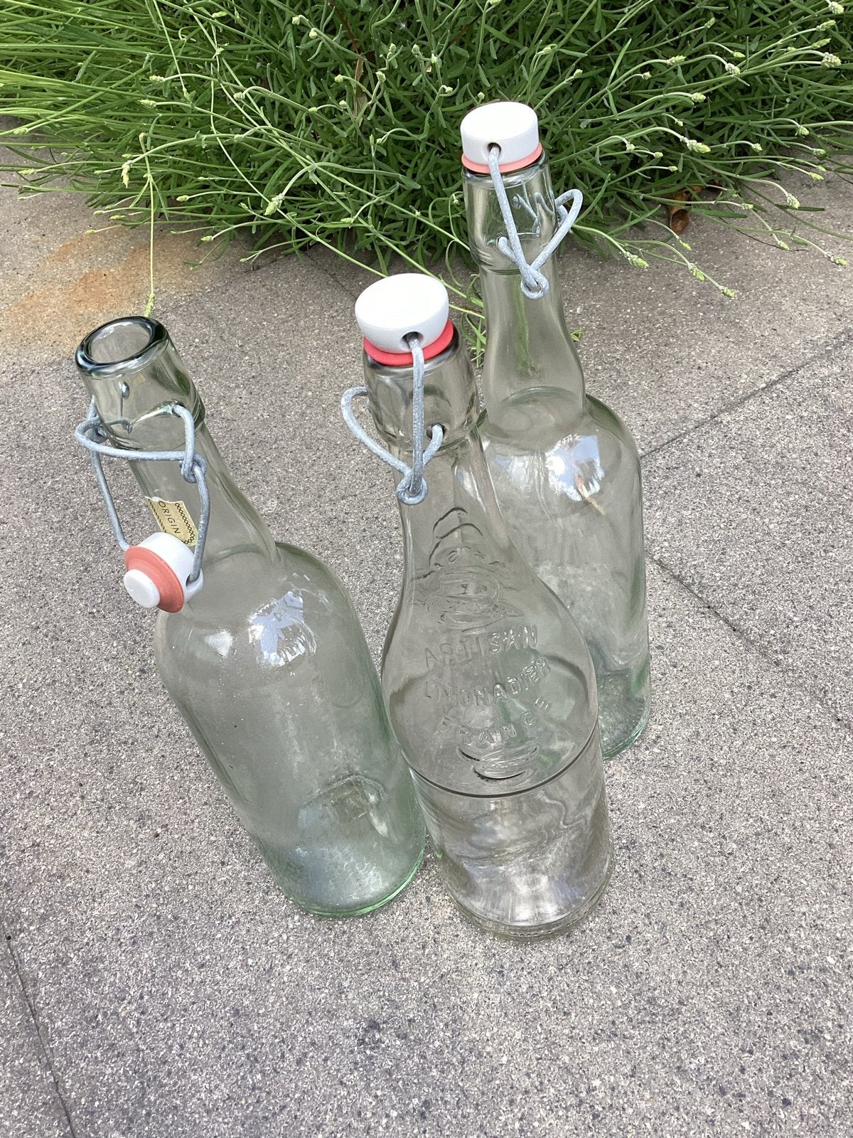 3 Lekvrije beugelflessen van 1 liter, Ophalen, Gebruikt, Overige kleuren, Glas