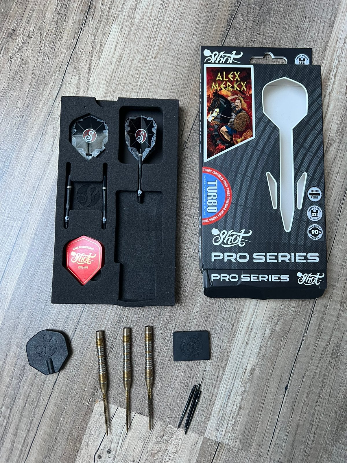 Shot Alex Alexander Merkx darts 23 gram, Sport en Fitness, Ophalen of Verzenden, Zo goed als nieuw, Pijlen