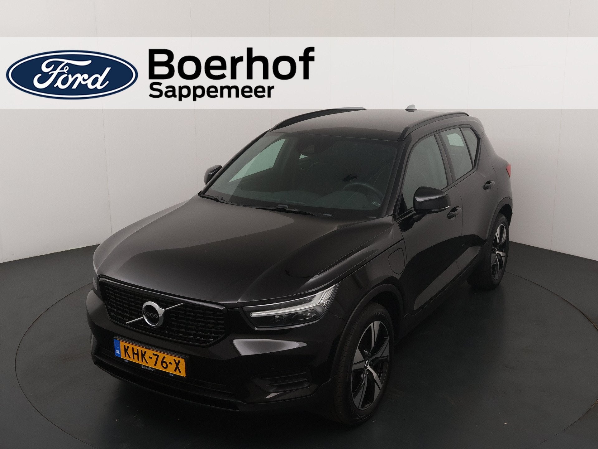Volvo XC40 1.5 T5 Recharge 262 pk Inscription | Trekhaak | S, 12 maanden, Zwart, Plug-in hybride, Bedrijf