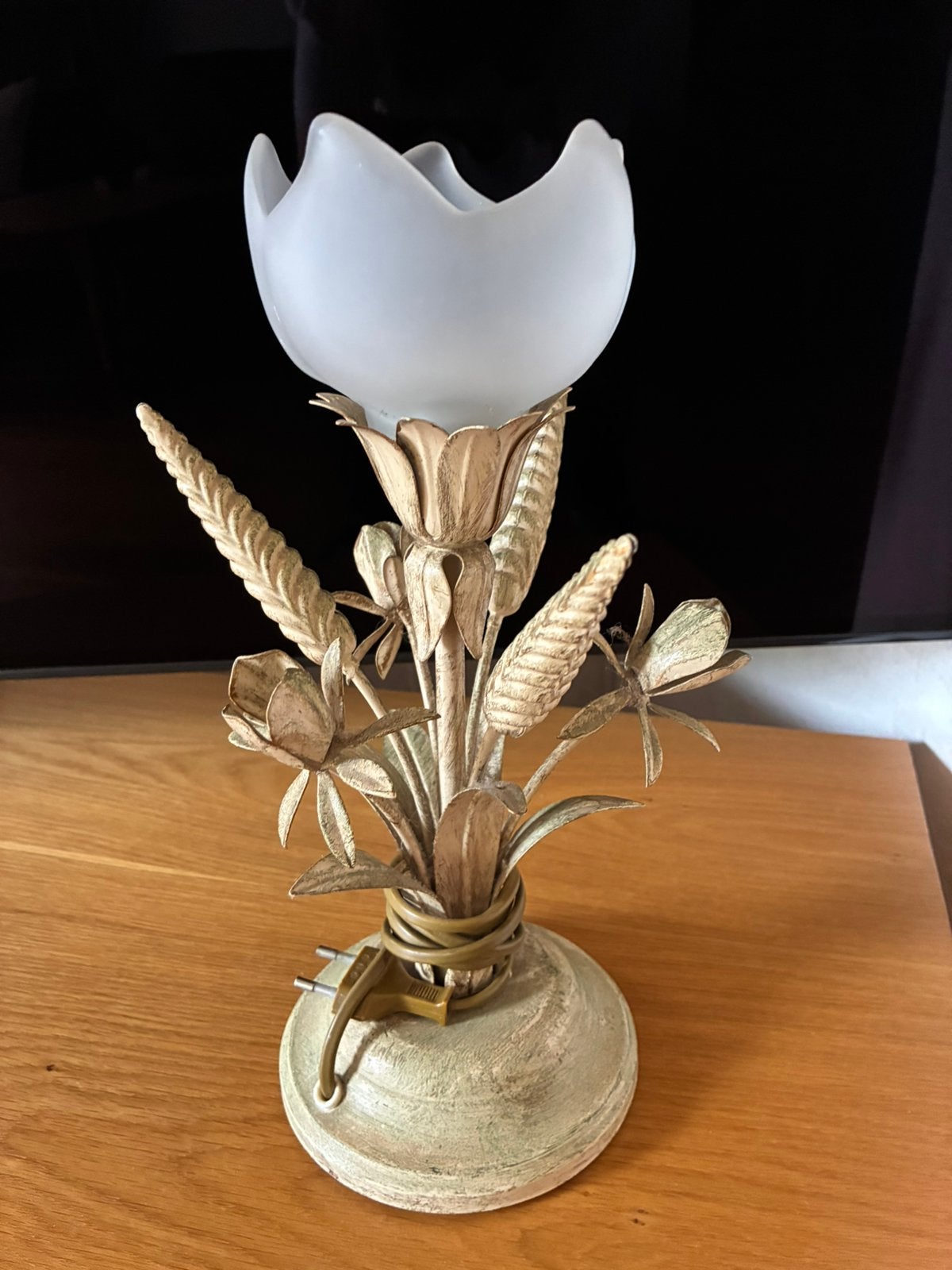 Vintage Tafellamp met Metalen Bloemen, Ophalen of Verzenden, Gebruikt, Vintage