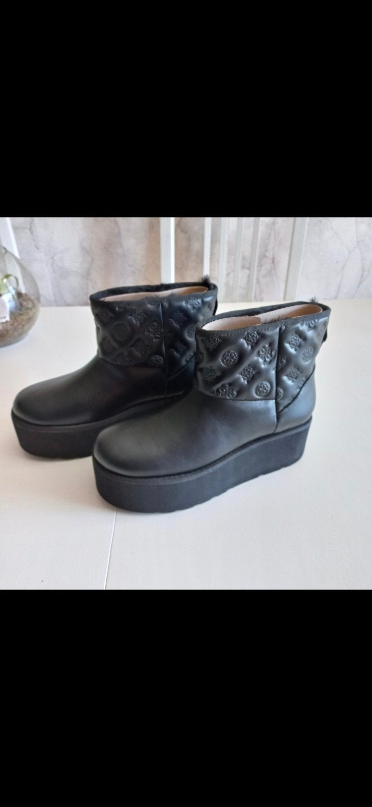 Nieuwe Guess laarzen maat 38, Verzenden