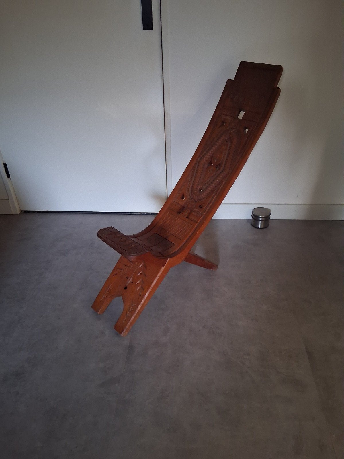 Unieke handgesneden houten meditatiestoel, Antiek en Kunst, Ophalen