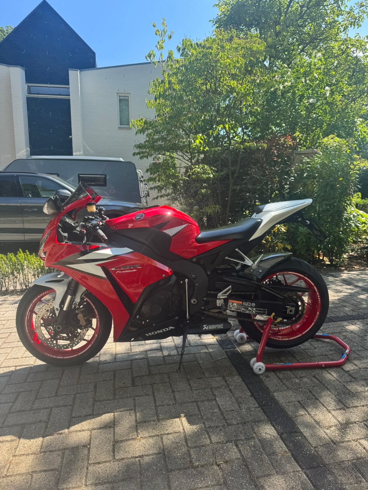 Honda CBR 1000 RR ABS - 2013 - extra’s (Akra full system), Occasion, 4 cilinders, Motorrijbewijs A, Super Sport